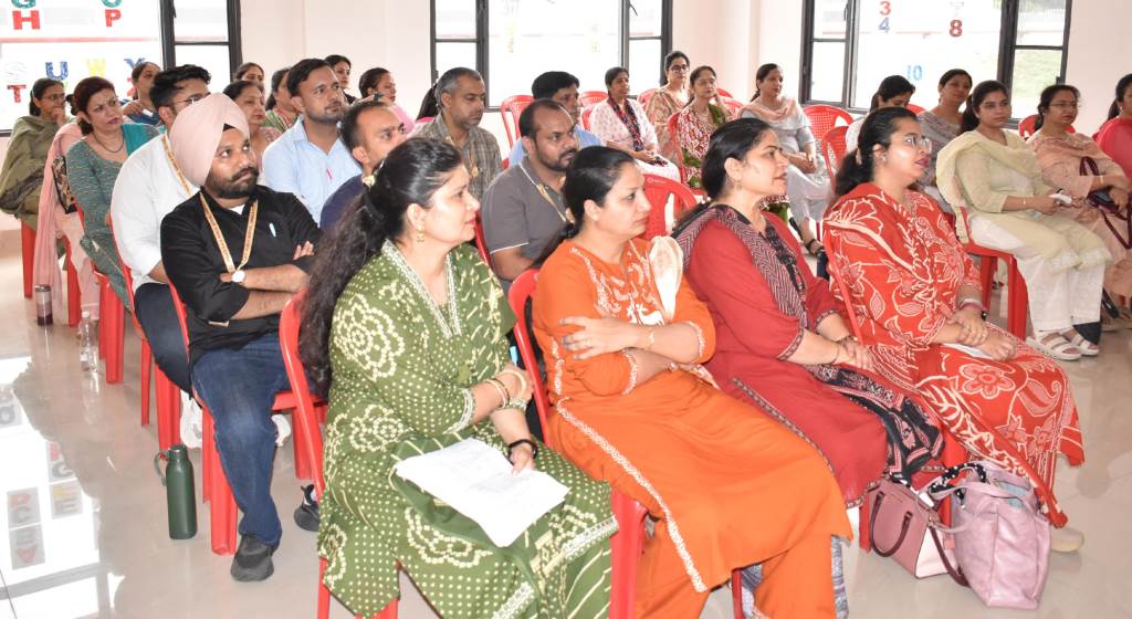 Police DAV School organized a oneday CBSE inhouse capacity building seminar